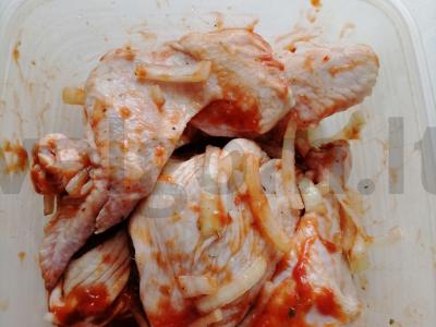 Orkaitėje kepta vištiena su bulvėmis Žingsnis 2
