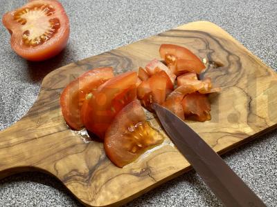 Lengvos daržovių salotos su raudonosiomis pupelėmis ir žalumynais Žingsnis 3