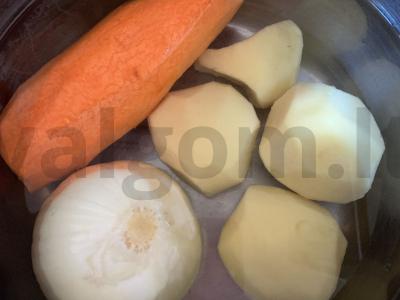 Kalakutienos troškiniai Žingsnis 1