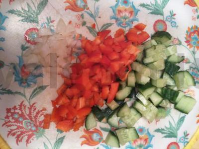 Aisbergo salotos su kalakutiena Žingsnis 3