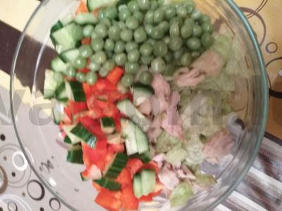 Aisbergo salotos su kalakutiena Žingsnis 5