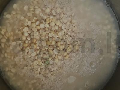 Žirnių sriuba su dešrelėmis ir garstyčiomis Žingsnis 1