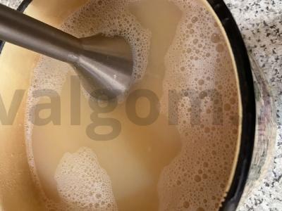 Žirnių sriuba su dešrelėmis ir garstyčiomis Žingsnis 4