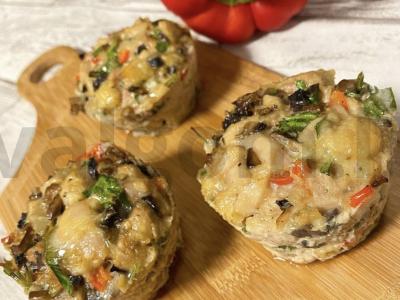 Vištienos keksiukai su grybais pagrindine nuotrauka