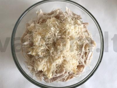 Vermišelių troškinys su vištienos filė ir grybais Žingsnis 2