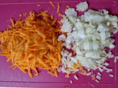 Vištienos krūtinėlės sriuba Žingsnis 1