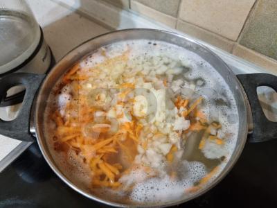 Vištienos krūtinėlės sriuba Žingsnis 3