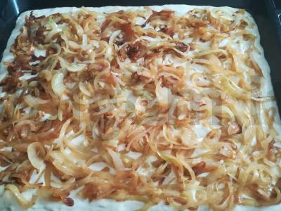 Pica su grybais, pomidorais ir sūriu Žingsnis 7