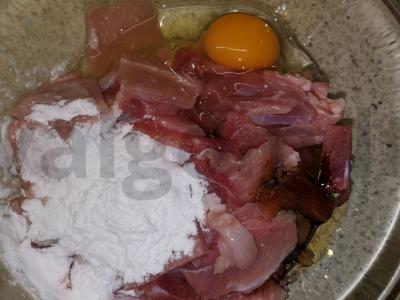 Kiniška aštri mėsa Žingsnis 1