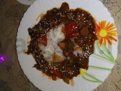 Kiniška aštri mėsa pagrindine nuotrauka