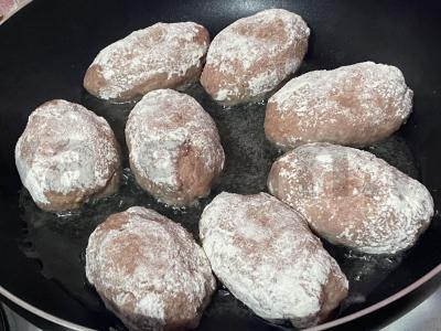 Labai skanūs mėsos paplotėliai Žingsnis 7
