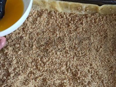 Skani ir greita baklava sirupe su riešutais iš fillo tešlos Žingsnis 2
