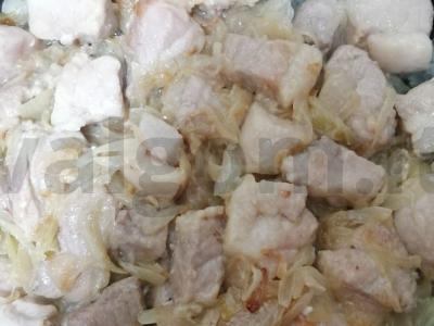 Troškintos bulvės su kiauliena Žingsnis 5