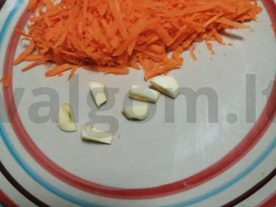 Troškintos bulvės su kiauliena Žingsnis 6