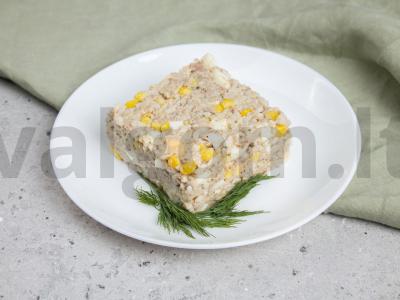 Salotos su žuvies konservais, ryžiais ir kukurūzais pagrindine nuotrauka