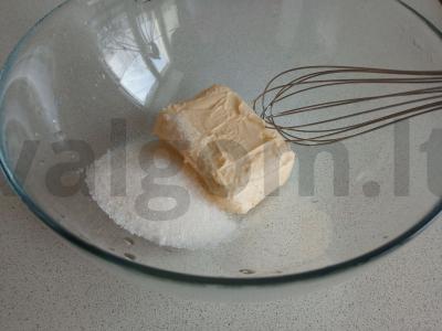 Kokosiniai sausainiai "Bears". Žingsnis 1