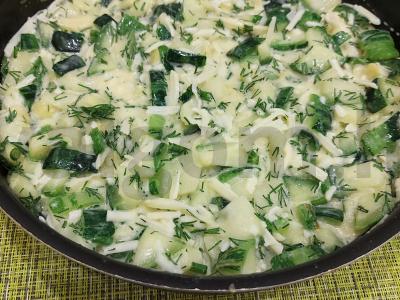 Cukinijų troškinys su sūriu Žingsnis 4