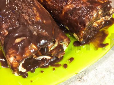 Suvyniokite su žemės riešutų pasta pagrindine nuotrauka