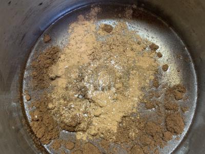 Latte su prieskoniais ir grietinėle Žingsnis 1