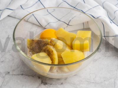 Bulvių košė su malta vištiena ir kiaušiniais Žingsnis 1