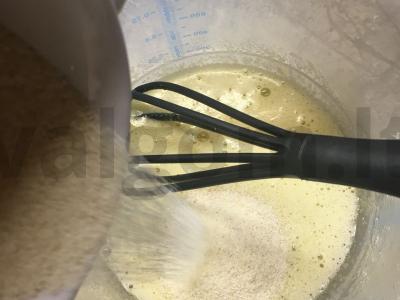 Minkšti varškės sūreliai Žingsnis 4