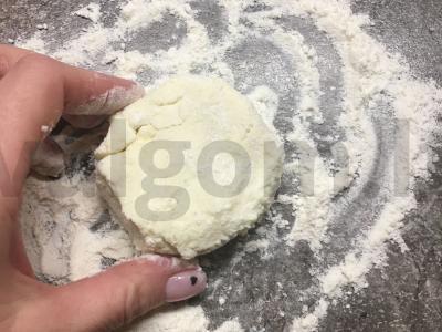 Minkšti varškės sūreliai Žingsnis 7