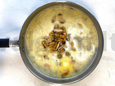 Midijos pieno ir sūrio padaže Žingsnis 2