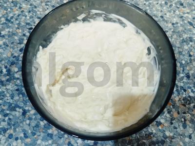 Salotos su krabų lazdelėmis ir natūraliu jogurtu Žingsnis 2