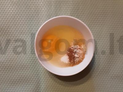 Lengvi migdolų ir imbiero sausainiai Žingsnis 1