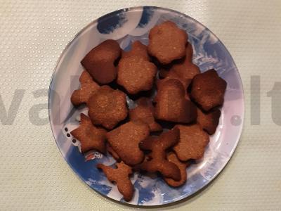 Lengvi migdolų ir imbiero sausainiai pagrindine nuotrauka