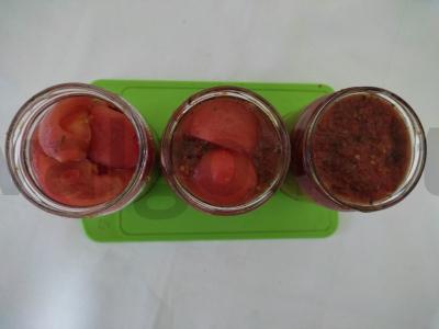 Pomidorai savo sultyse su džiovintais bazilikais Žingsnis 3