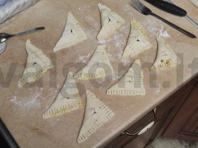 Skiltelės su uogiene Žingsnis 7