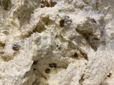 Naminiai sūrio pyragėliai su sultenėmis ant augalinio aliejaus Žingsnis 3