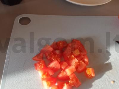 Graikiškos salotos su fetos sūriu be svogūnų Žingsnis 1