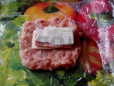 Cordon bleu avižinių dribsnių apkepe. Žingsnis 1