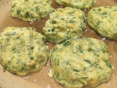 Cukinijų blyneliai su moliūgais Žingsnis 5