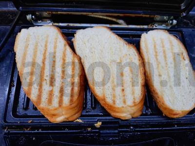 Brusketos su česnakais ir rikota Žingsnis 2