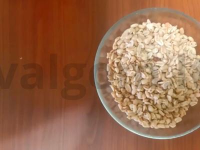 Naminiai kozinaki su žemės riešutais Žingsnis 1