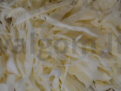 Troškinti kopūstai su kvapniais maltais pipirais Žingsnis 1