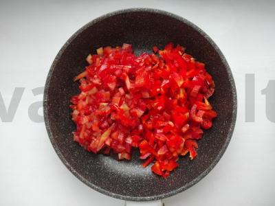 Ratatouille su pomidorais ir vištienos filė Žingsnis 1