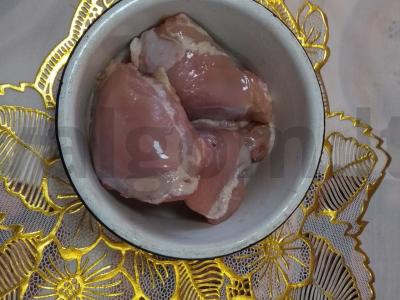 Su vištiena ir prieskoniais keptos bulvės Žingsnis 1