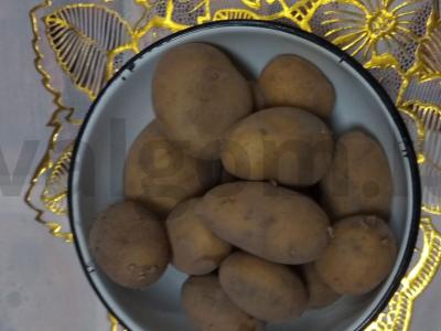 Su vištiena ir prieskoniais keptos bulvės Žingsnis 7