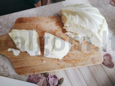 Paprasti marinuoti kopūstai Žingsnis 1