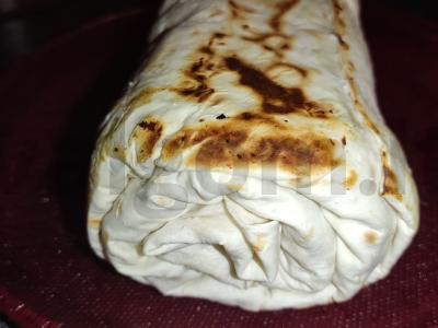 Lavašas su varške ir adžika su kumpio įdaru Žingsnis 5