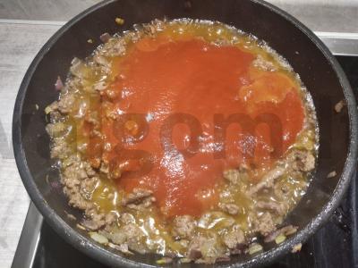 Klasikinė lazanija su malta mėsa ir bešamelio padažu Žingsnis 4