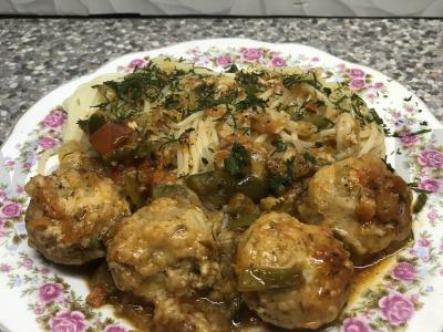 Rusiškas pikantiškas padažas antriesiems patiekalams pagrindine nuotrauka