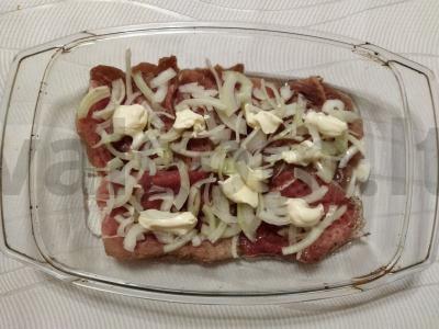 Švelni kiauliena su ananasais Žingsnis 1