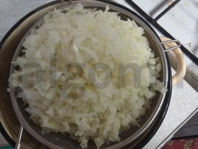Kopūstų kotletai su daržovėmis ant manų kruopų Žingsnis 8