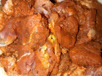 Pilavas su kiauliena ir garuose virtais ryžiais Žingsnis 3