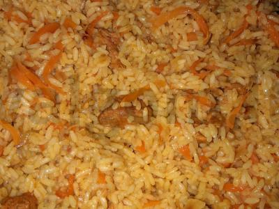 Pilavas su kiauliena ir garuose virtais ryžiais Žingsnis 8